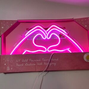Neon Hand Heart Gesture Light USB Powered 16.4 Inch Pink Wall Hanging Indoor Use